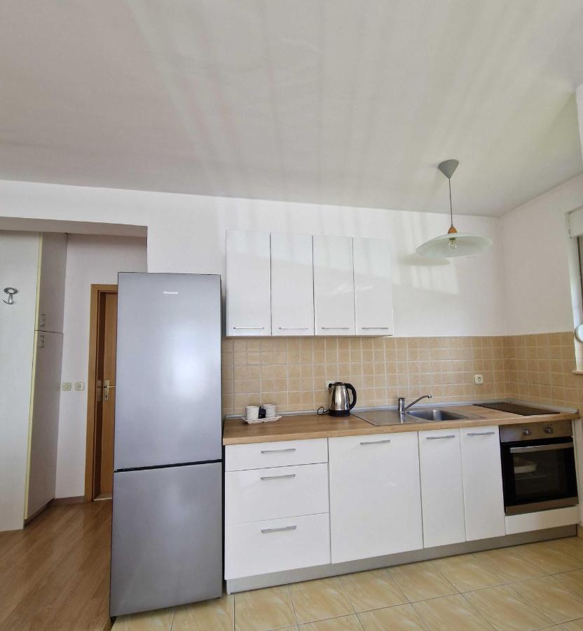 Apartment Melody Metkovic Bagian luar foto